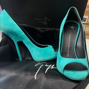 Giuseppe Zanotti Vibrant Blue Peep Toe Heels